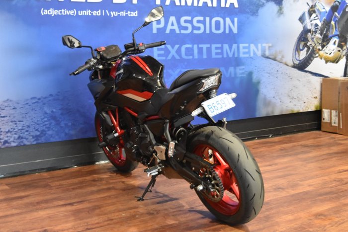 2024 Kawasaki Z650L (LAMS) Red