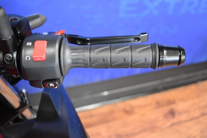 2024 Kawasaki Z650L (LAMS) Red