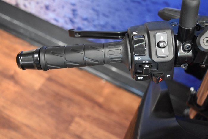 2024 Kawasaki Z650L (LAMS) Red