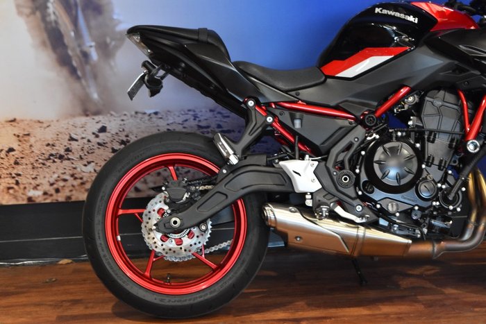 2024 Kawasaki Z650L (LAMS) Red