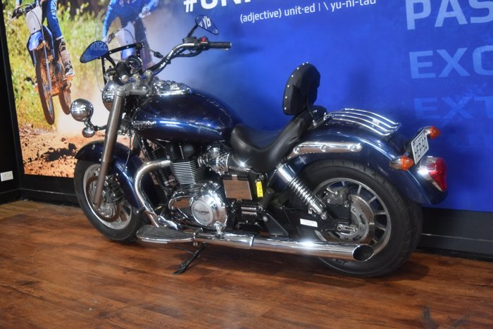 2016 TRIUMPH AMERICA Black