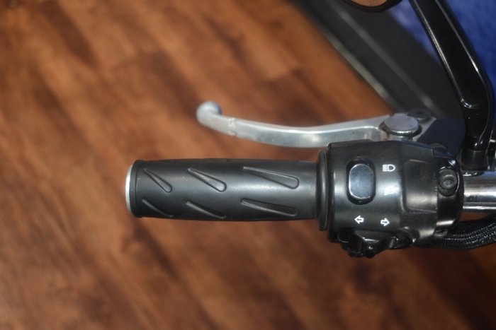 2016 TRIUMPH AMERICA Black