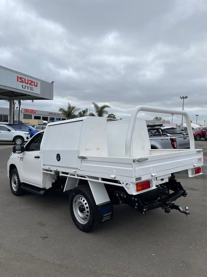 2022 Toyota Hilux SR