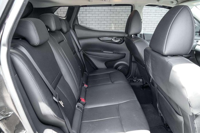 2015 Nissan QASHQAI Ti