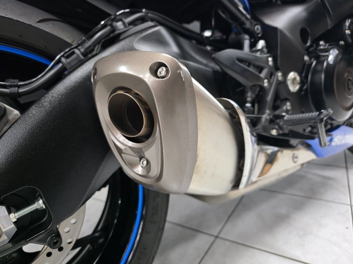 2020 SUZUKI GSX-S1000A Blue