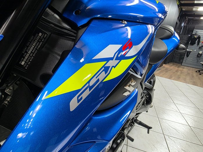 2020 SUZUKI GSX-S1000A Blue