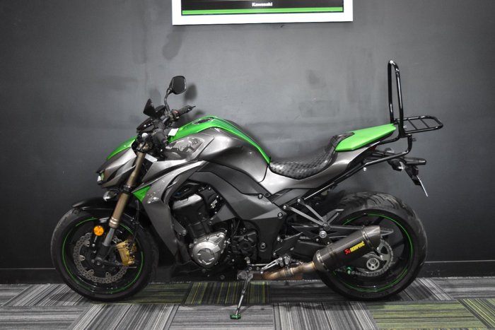 2014 Kawasaki Z1000 Green