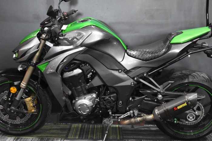 2014 Kawasaki Z1000 Green