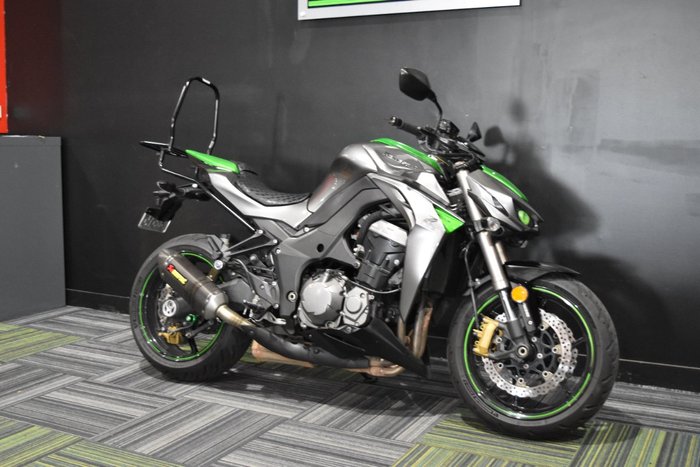 2014 Kawasaki Z1000 Green