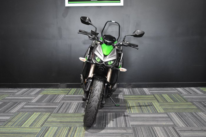 2014 Kawasaki Z1000 Green