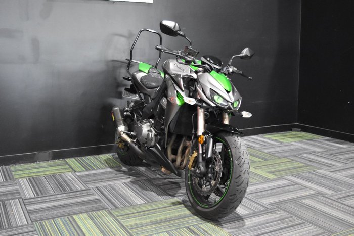2014 Kawasaki Z1000 Green