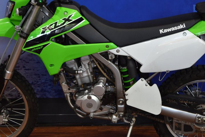 2024 Kawasaki KLX250 Green