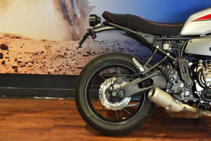 2019 Yamaha XSR700 Chrome / Silver