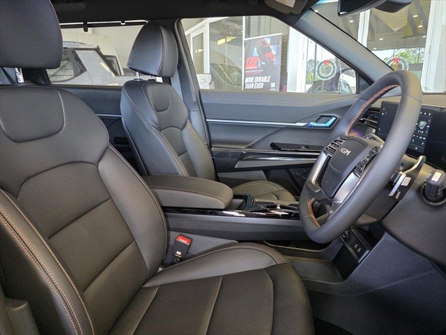 2025 KGM Torres Hybrid K40
