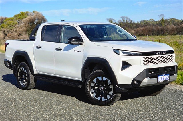 2025 Toyota Hilux