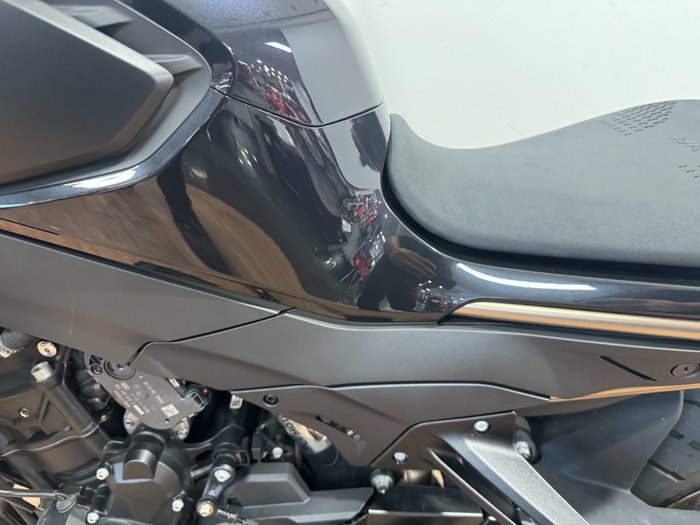 2024 CFMoto NK ADVANCE Black