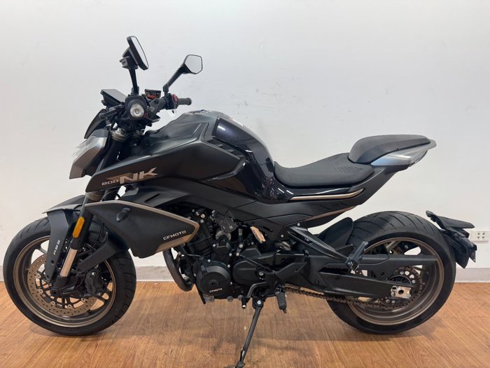 2024 CFMoto NK ADVANCE Black