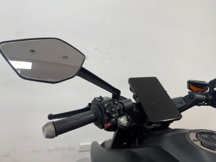 2024 CFMoto NK ADVANCE Black