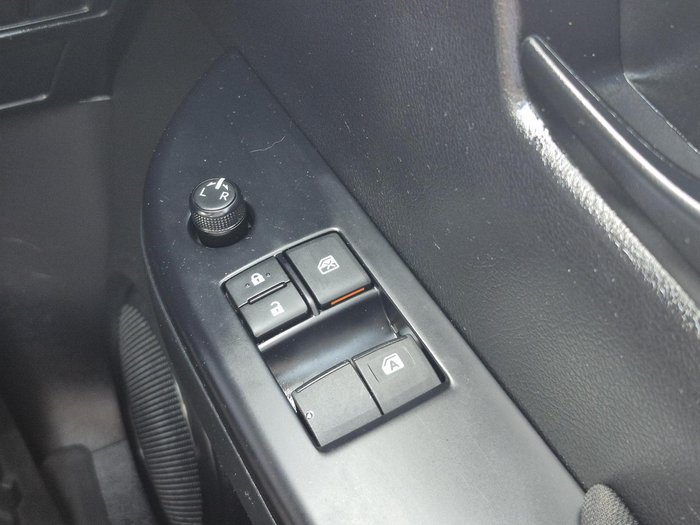 2021 Toyota Hilux Workmate TGN121R 4x2 Glacier White