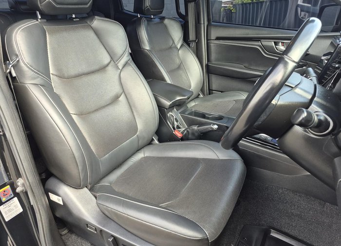 2021 Isuzu D-MAX X-TERRAIN MY21 4X4 Dual Range Basalt Black