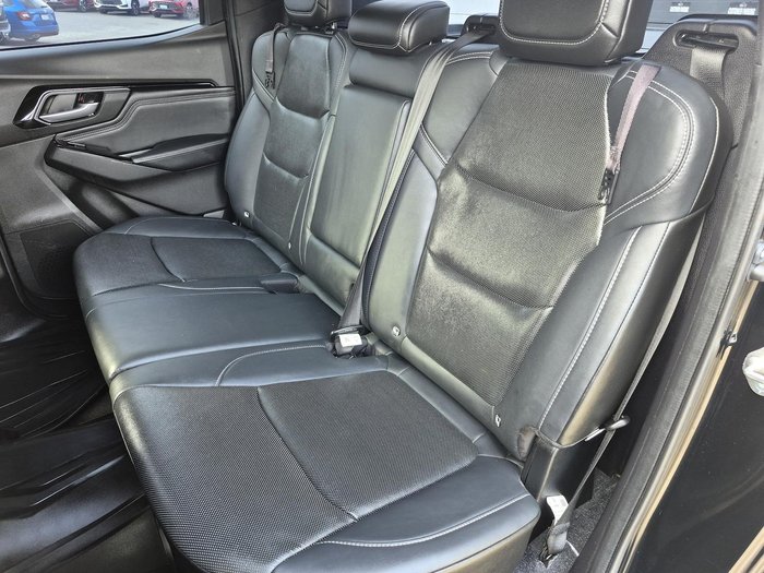 2021 Isuzu D-MAX X-TERRAIN MY21 4X4 Dual Range Basalt Black