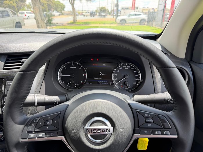 2024 Nissan Navara Black Edition