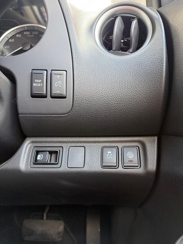 2024 Nissan Navara Black Edition