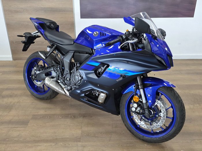 2024 Yamaha YZF-R7LA