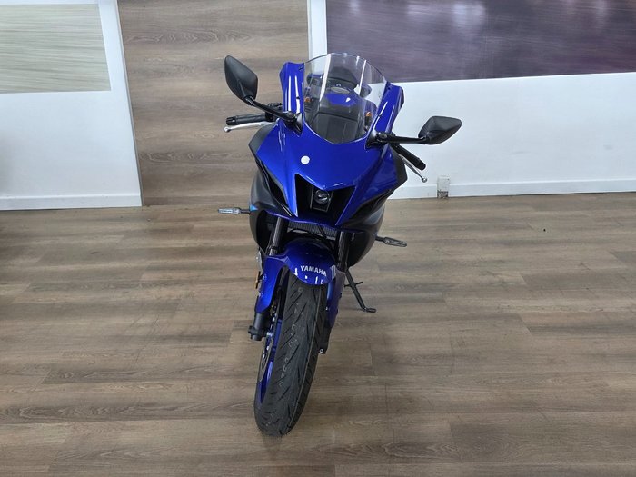 2024 Yamaha YZF-R7LA