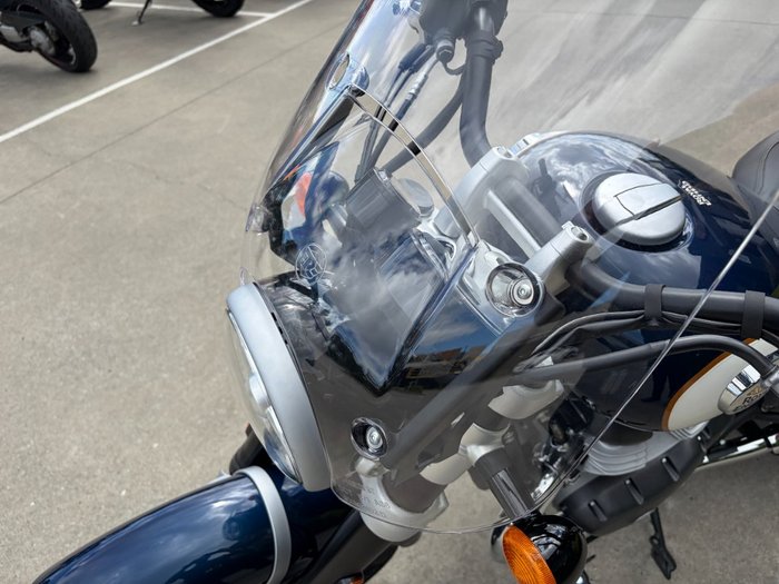 2025 Royal Enfield SUPER METEOR 650