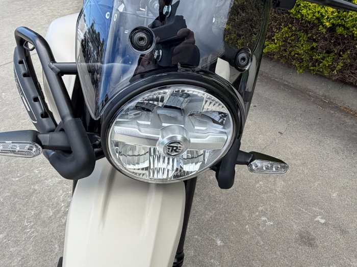 2025 Royal Enfield HIMALAYAN 450