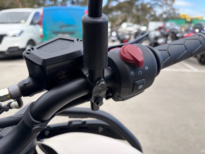 2025 Royal Enfield HIMALAYAN 450