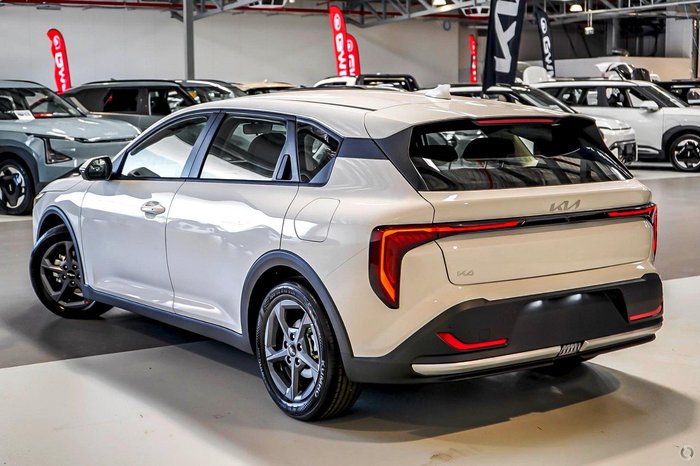 2026 Kia K4 S