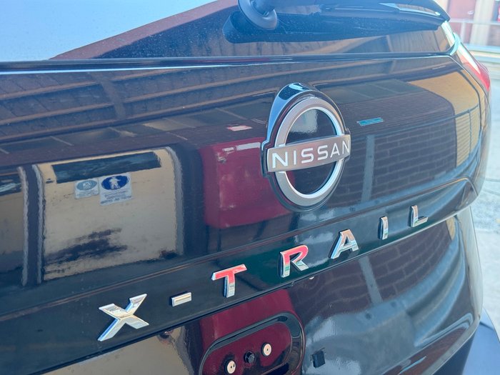 2025 Nissan X-TRAIL ST-L