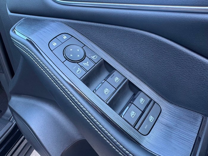 2025 Nissan X-TRAIL ST-L