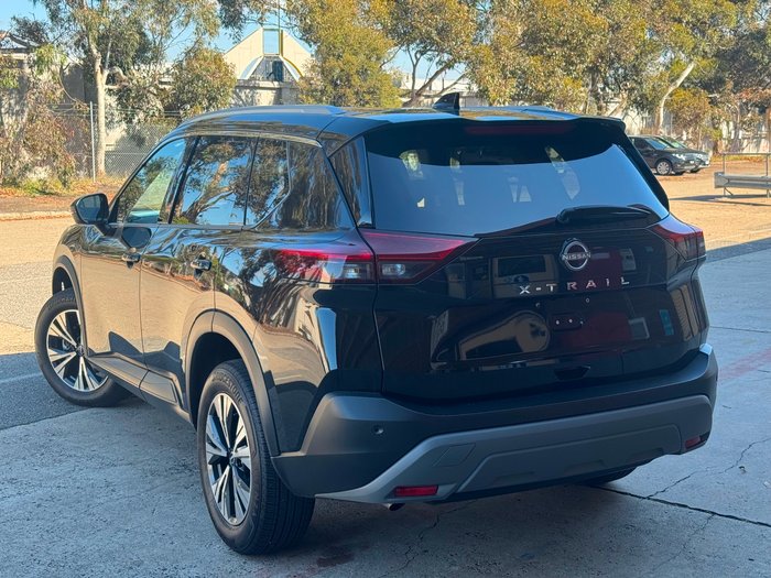 2025 Nissan X-TRAIL ST-L