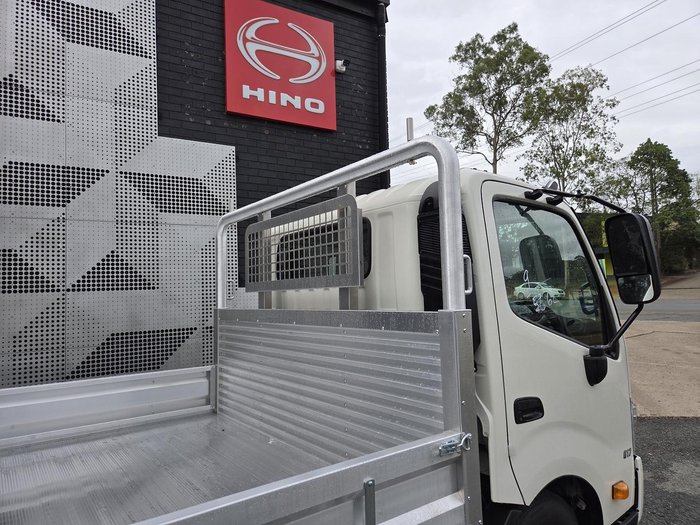 2025 Hino 300 617 617