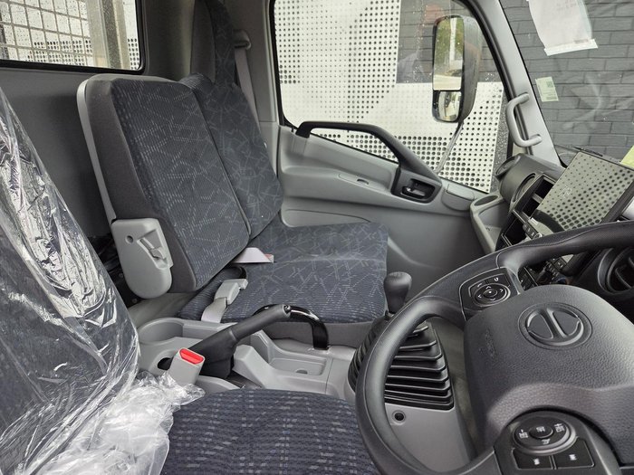 2025 Hino 300 617 617