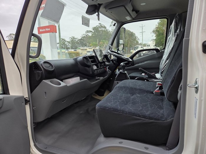 2025 Hino 300 617 617