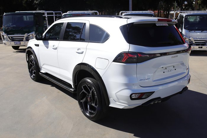 2025 Isuzu MU-X X-TERRAIN