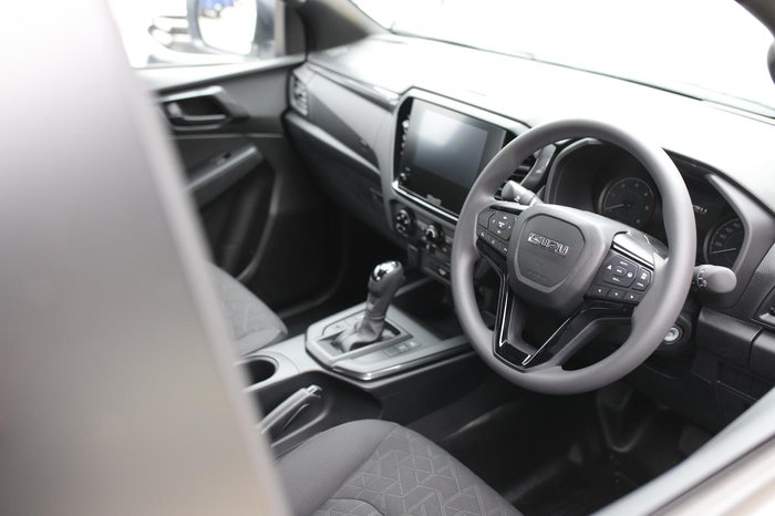 2025 Isuzu D-MAX X-RIDER