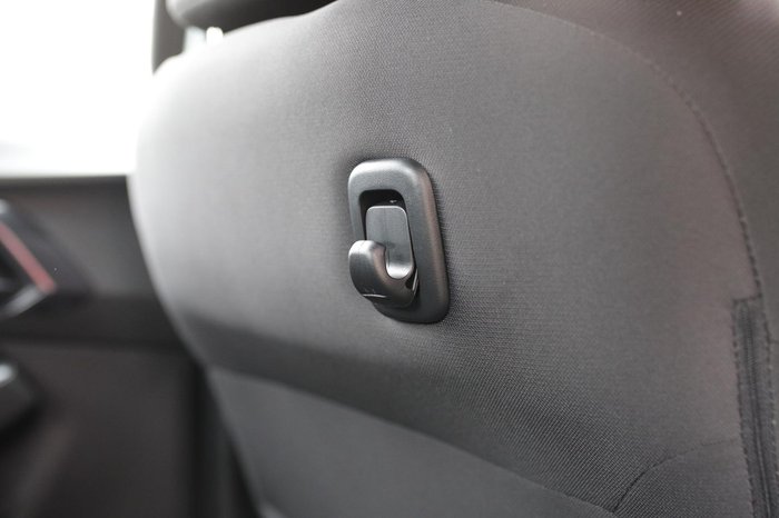 2025 Isuzu D-MAX X-RIDER