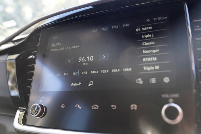 2025 Isuzu MU-X LS-T