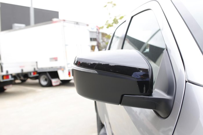 2025 Isuzu D-MAX X-RIDER