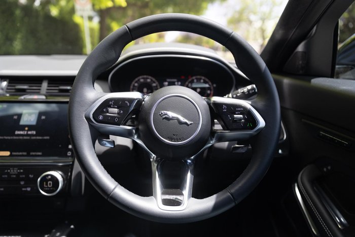 2024 Jaguar E-PACE P250 R-Dynamic HSE