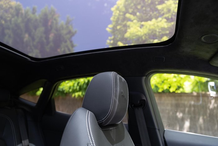 2024 Jaguar E-PACE P250 R-Dynamic HSE