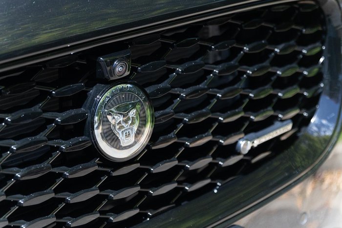 2024 Jaguar E-PACE P250 R-Dynamic HSE