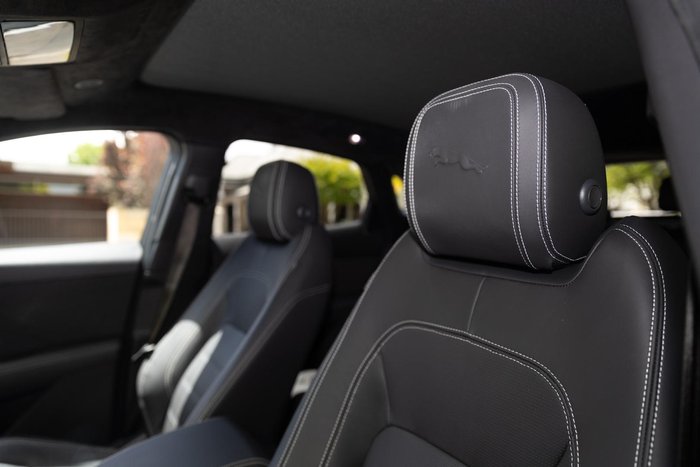 2024 Jaguar E-PACE P250 R-Dynamic HSE