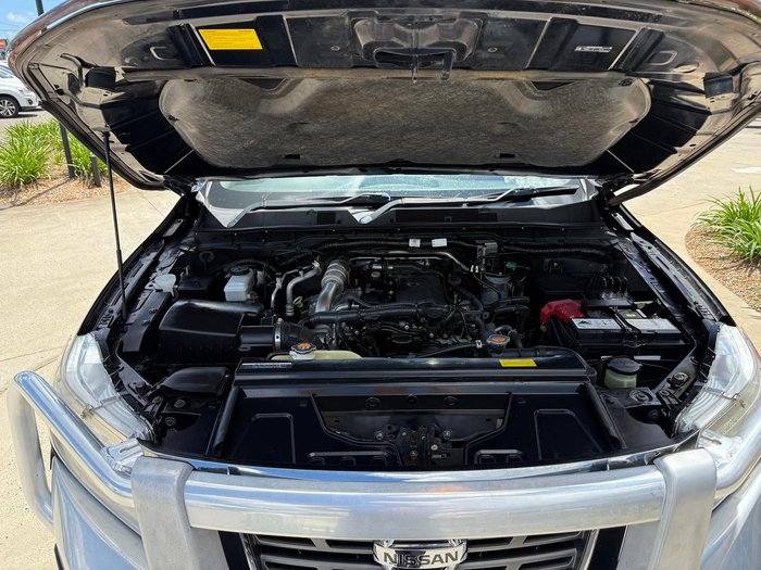 2018 Nissan Navara ST-X D23 Series 3 4X4 Dual Range Cosmic Black