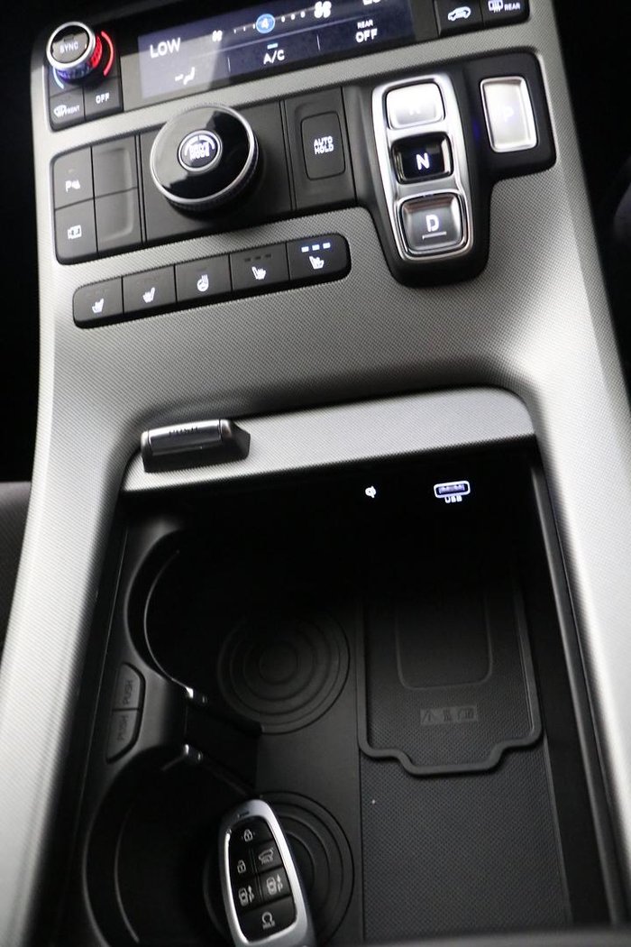 2024 Hyundai Palisade Calligraphy Black Ink